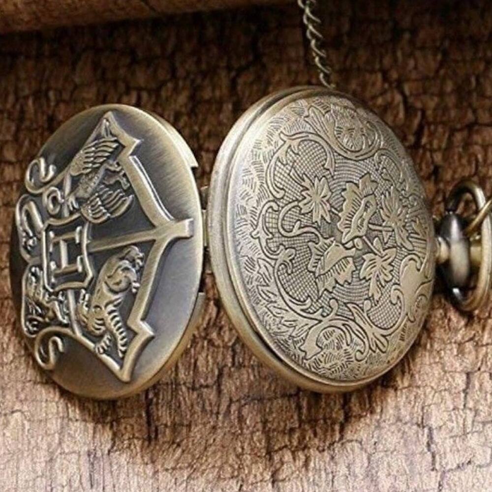 Harry Potter Pocket Watch Hogwarts Clock Gryffindor Christmas Birthday Gift NEW!